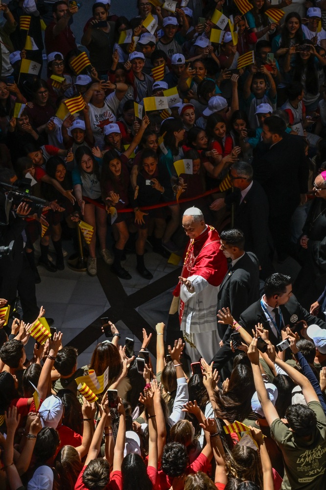 ++ Il Papa, 'i cristiani non possono fare la guerra' ++