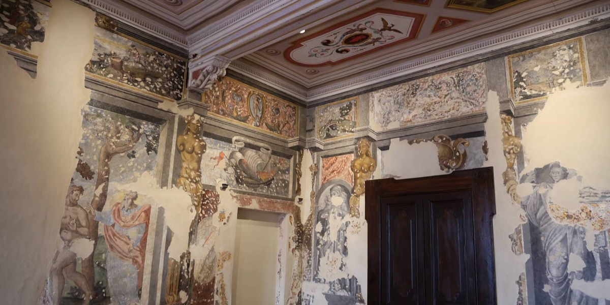 Casa Leopardi a Recanati, scoperto affresco databile tra '500 e '600 nella Biblioteca