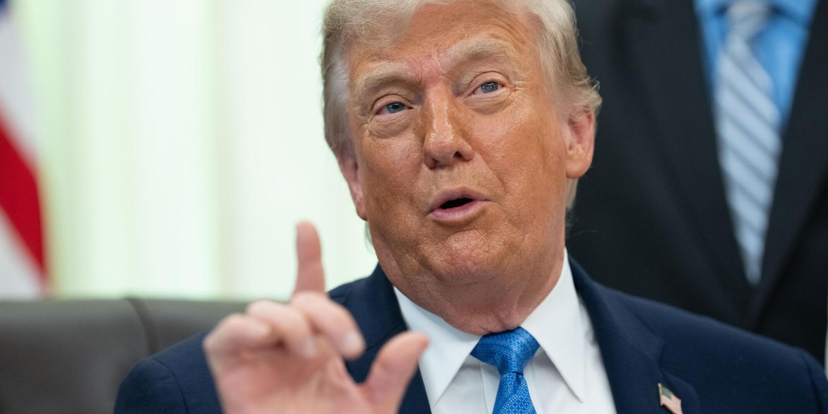 Trump, 'in futuro prenderemo il controllo delle infrastrutture petrolifere Iran'