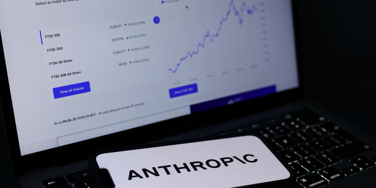 Anthropic sospende i modelli IA più potenti su pressioni governo Usa