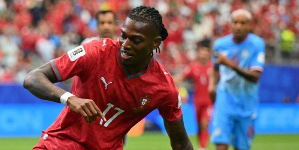 Leao, il futuro è al Milan con Amorim? La risposta dal Mondiale impensierisce i tifosi rossoneri