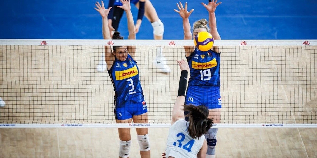 VNL: L' Italia soffre ma batte la Serbia al tie break