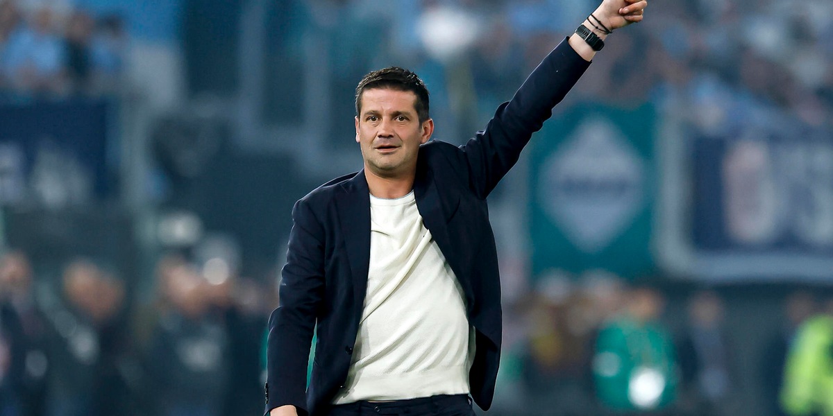 Calcio: Chivu lascia la sede dell'Inter, firmato il rinnovo