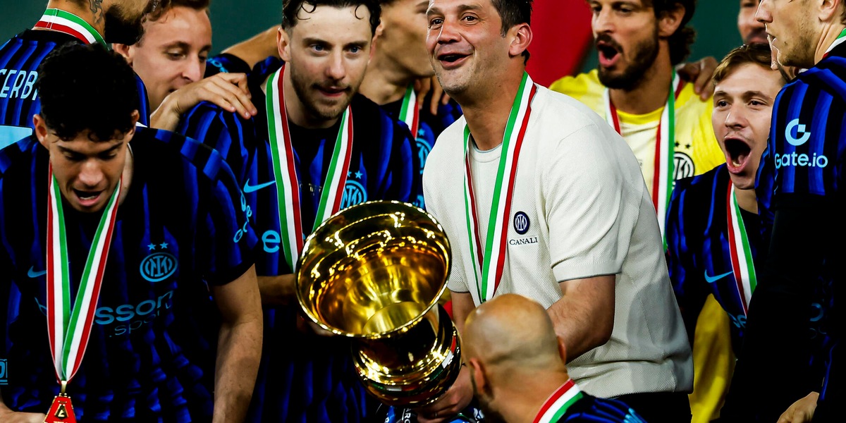 E' ufficiale, Chivu e l'Inter insieme fino al 2028