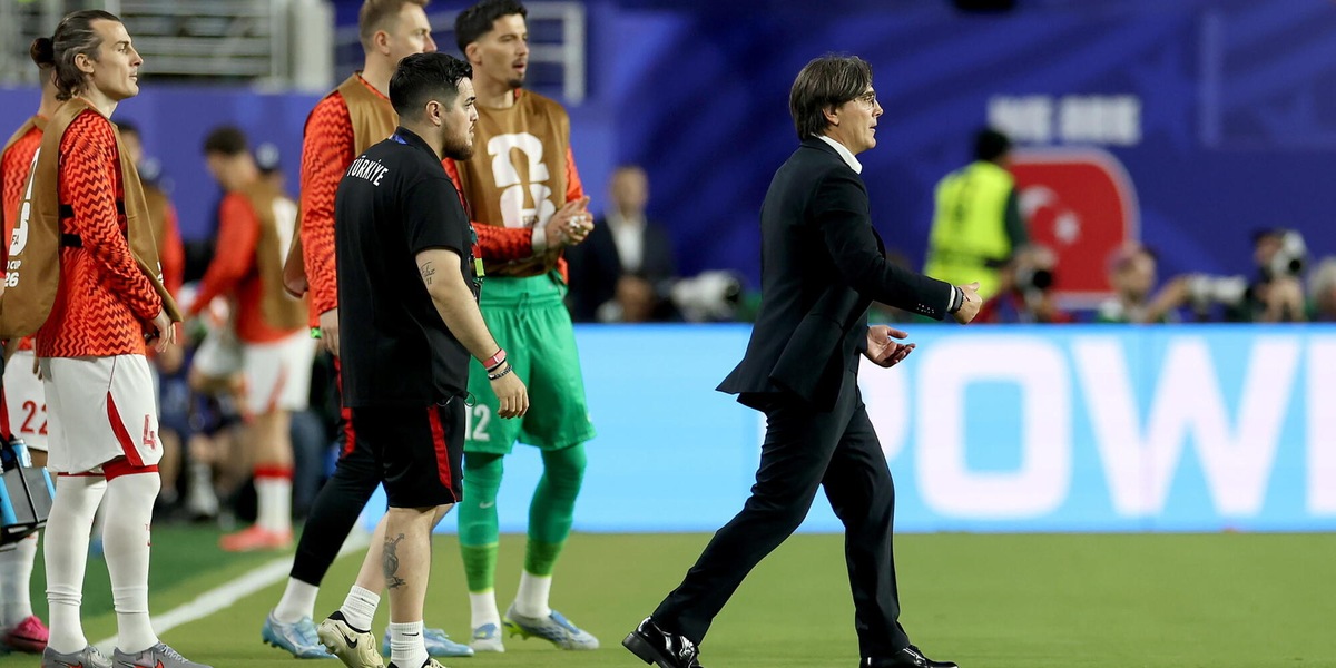 >>>ANSA/Delusione Turchia, Montella eliminato dal Paraguay