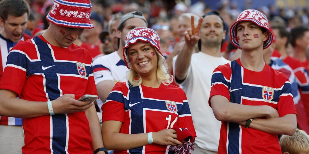 Biglietti gratis con la casa prenotata per i Mondiali: ecco come funziona l'iniziativa di AirBnb