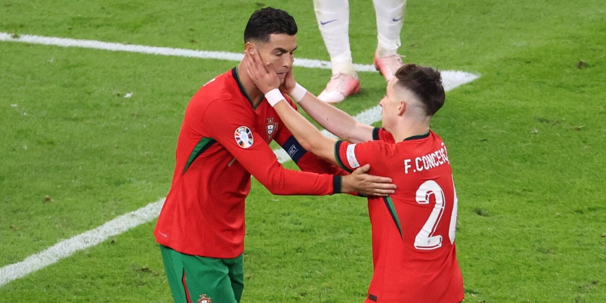 Conceicao e l’assurdo chiarimento su Ronaldo: "Non sono obbligato a passargli la palla"