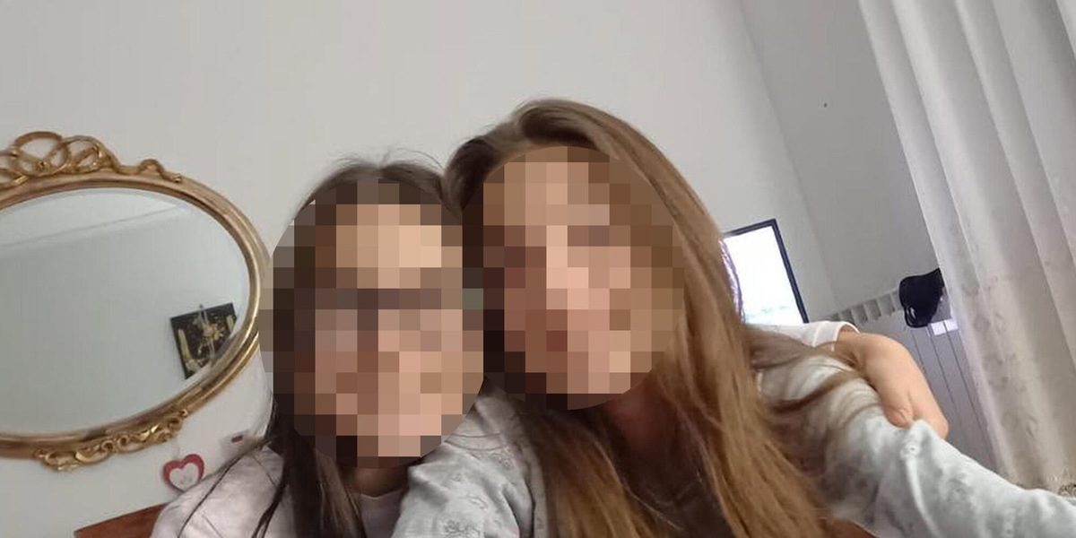 La mamma delle sorelle ritrovate, 'loro vogliono stare con me'