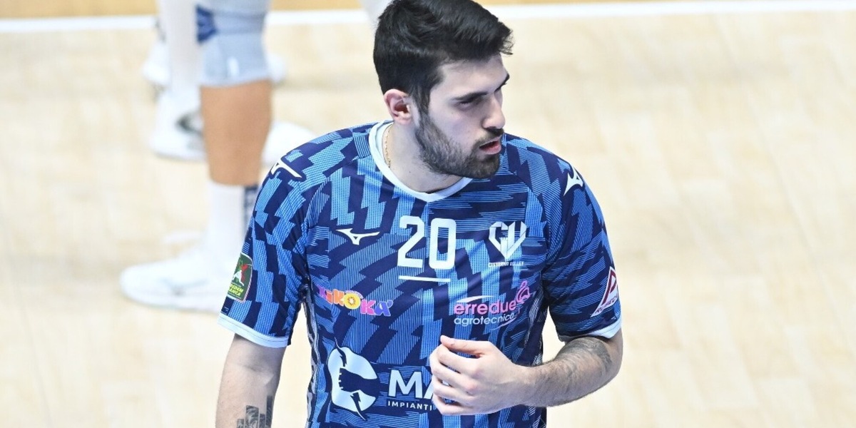 Volley Mercato: il primo colpo della Tinet è Efe Bayram