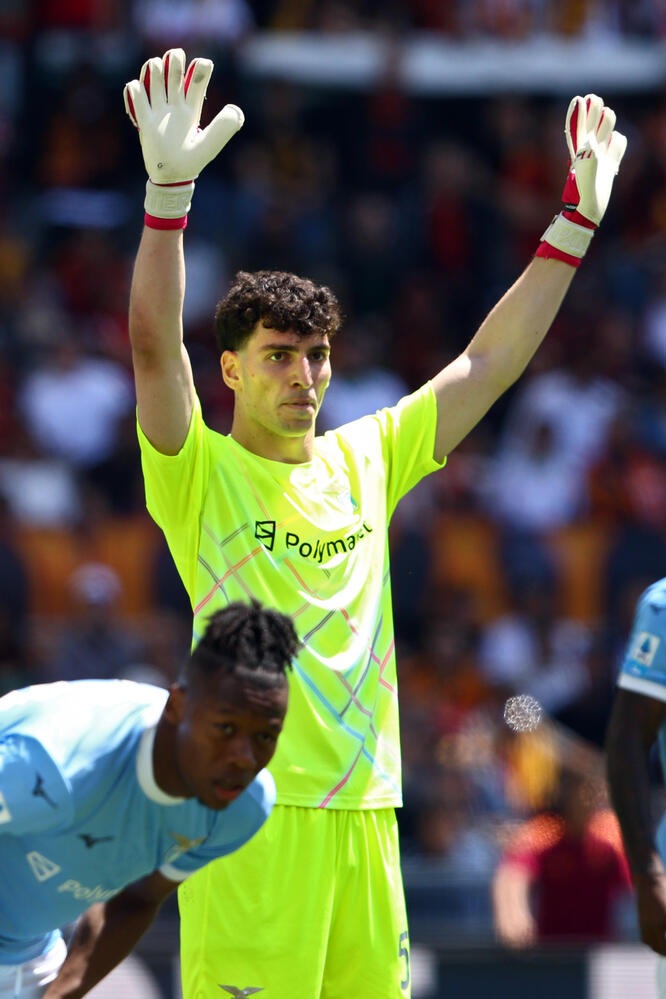 Intervento per Furlanetto, il portiere della Lazio operato al ginocchio