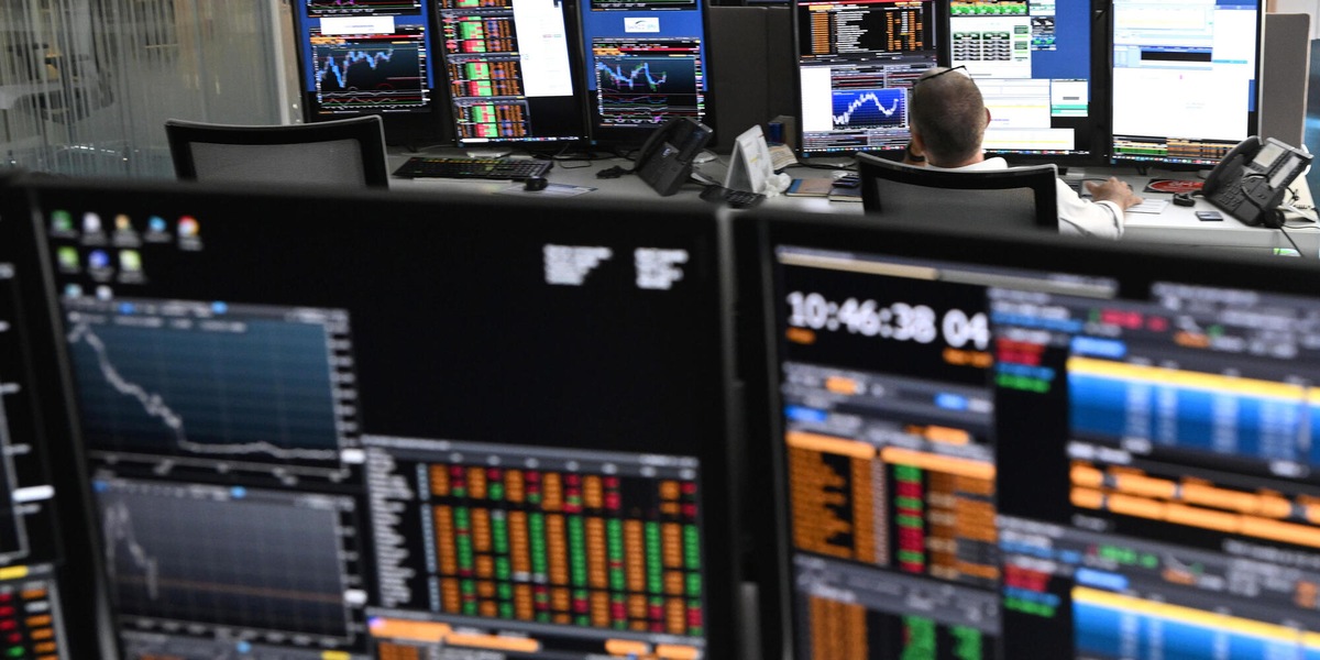 Borsa: Milano chiude fiacca con l'Europa, giù Saipem