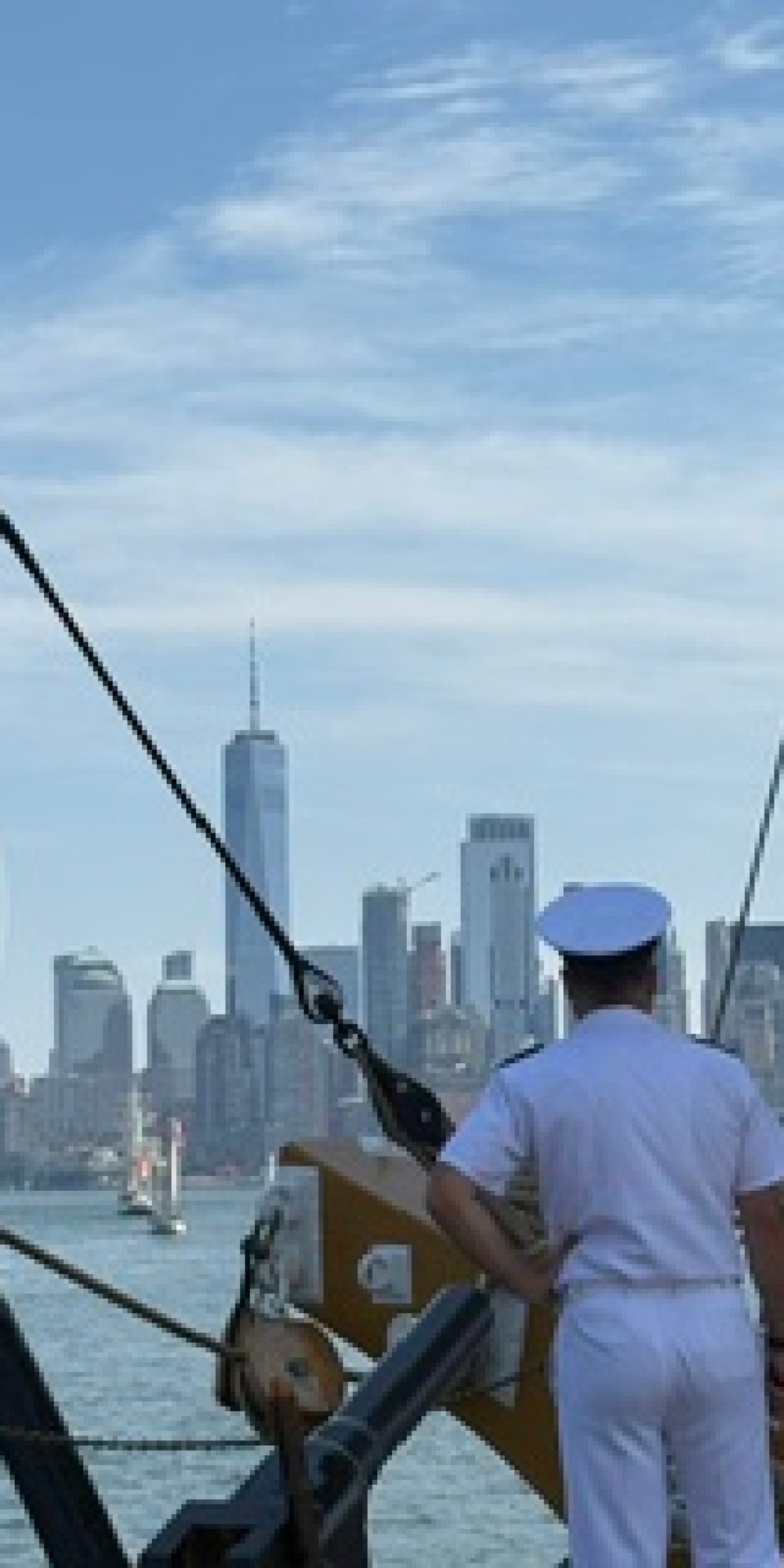 Nave Vespucci a New York per i 250 anni dell'America, 'siamo l'Italia'