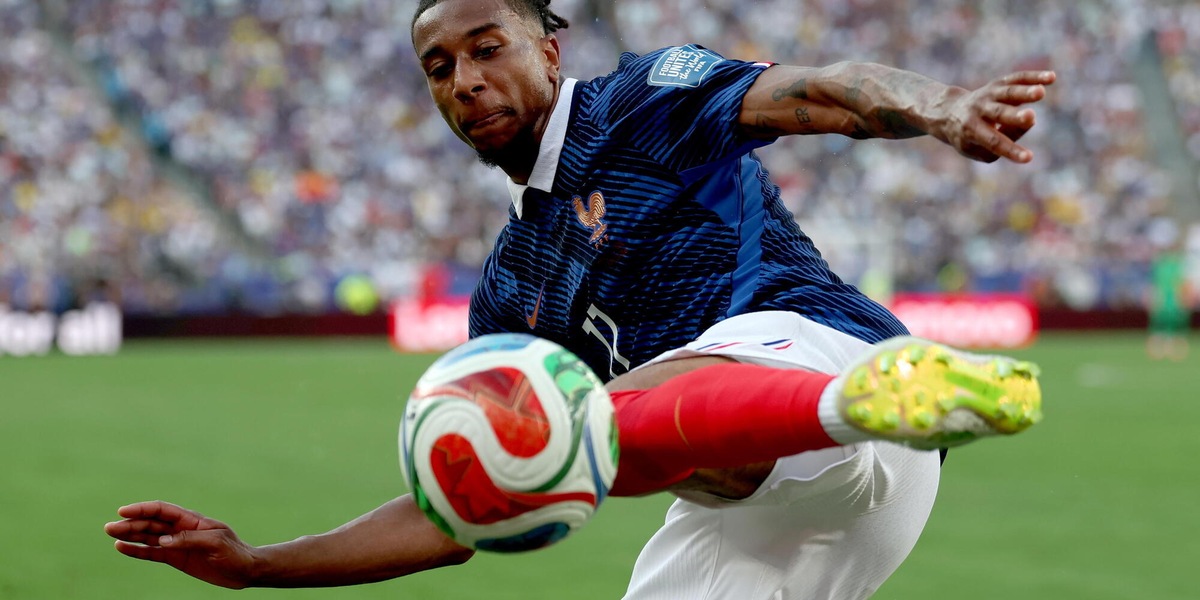 Upamecano "Olise resta" al Bayern Monaco