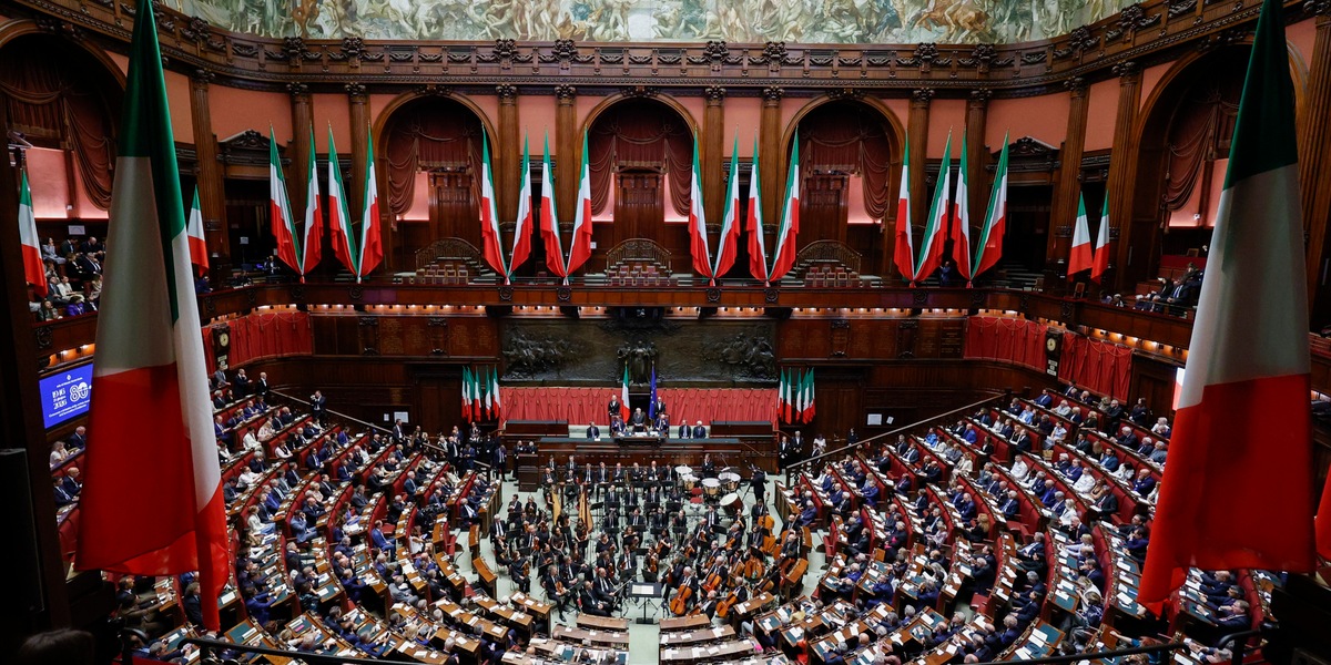Appello di deputate bipartisan contro le preferenze, 'penalizzano le donne'