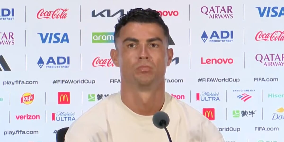 Cristiano Ronaldo sbotta e attacca i giornalisti: "Sempre le stesse domande! Sono 23 anni che..."