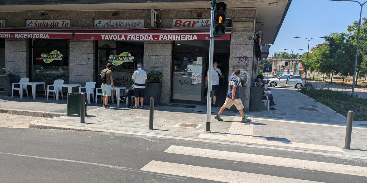 Accoltellato a Milano, l'aggressore è stato in carcere in Inghilterra
