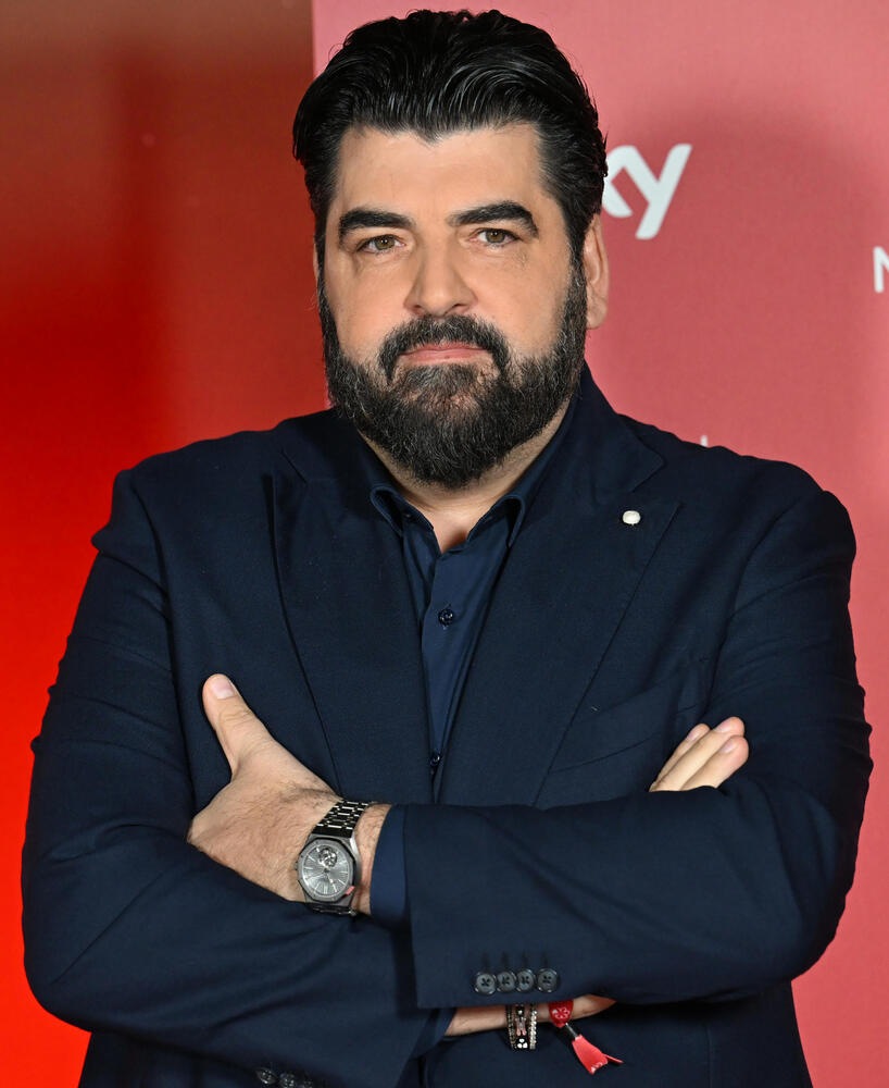 Su Sky arriva Taste of Italy con Cannavacciuolo, su Tv8 Borghese con le nonne cuoche