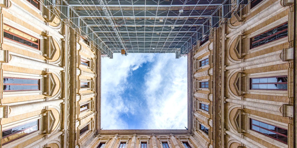 Palazzo Farnese rinasce con splendore di Sangallo, Michelangelo, Vignola e Della Porta