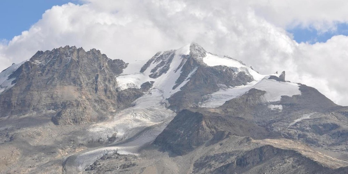 Cadono in un crepaccio, due alpinisti morti sul Gran Paradiso