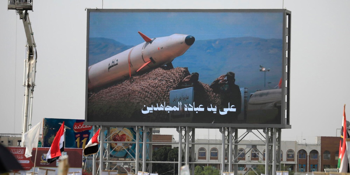 Media, Houthi lanciano sei missili su aeroporto in Arabia Saudita