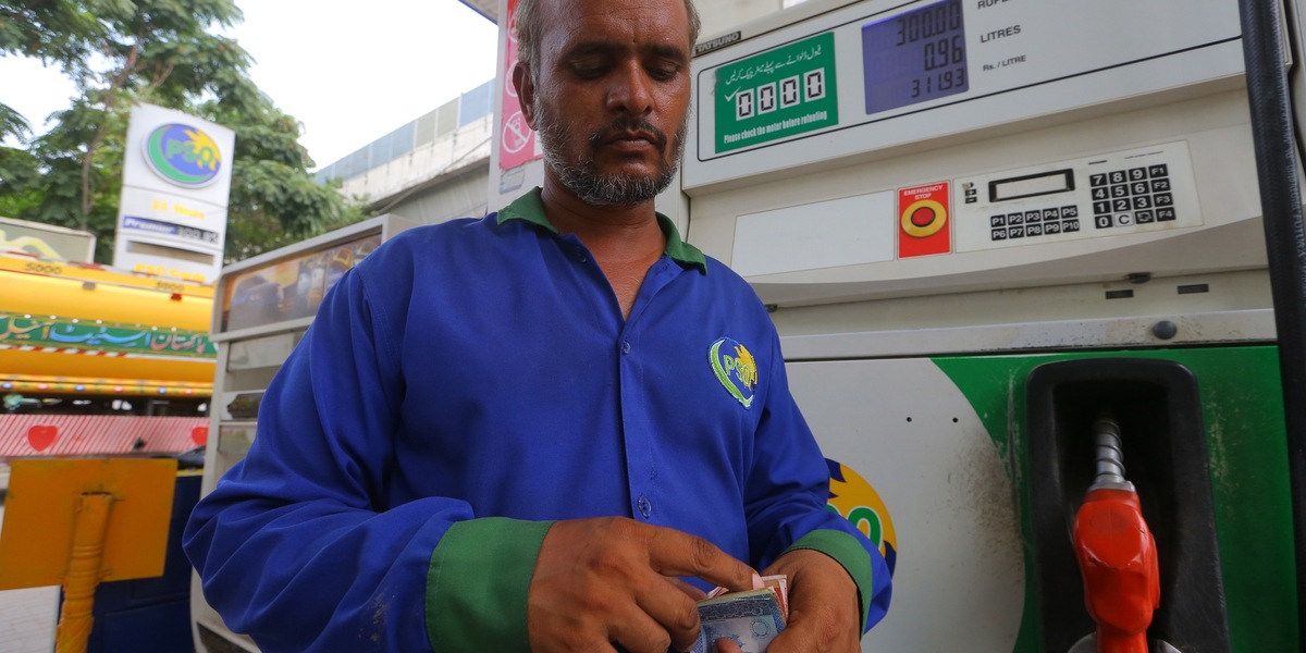 Prezzo petrolio cresce ancora, Wti supera gli 80 dollari, +2,85%