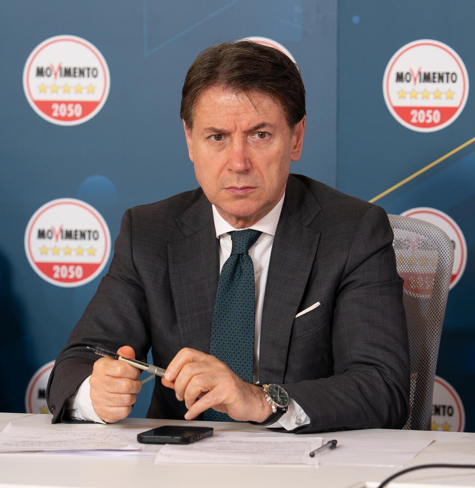 Conte, Meloni sfiduciata dalla maggioranza, vada a casa