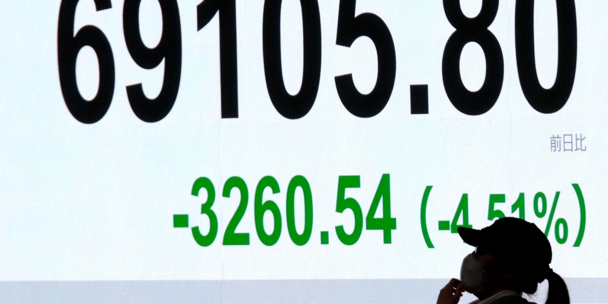 Borsa di Tokyo, indice Nikkei accentua le perdite (-4%)