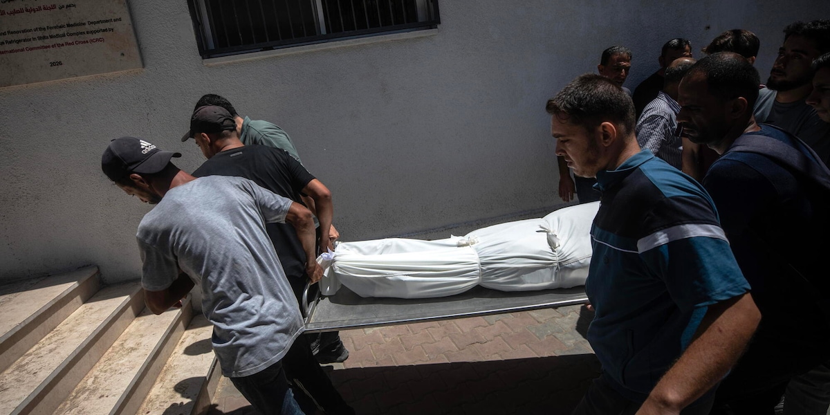 Media, 'almeno 3 morti e 2 feriti in un raid israeliano a Gaza'