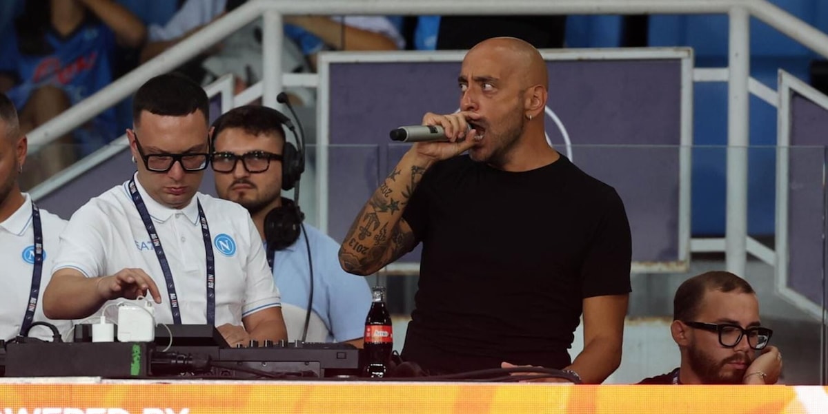 Napoli, Decibel Bellini non sarà più lo speaker del Maradona: l'annuncio sui social