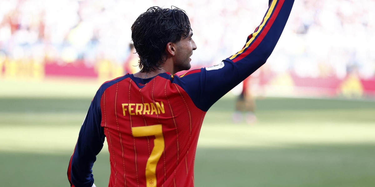 Mondiali: la stampa spagnola celebra "La Roja invincibile"