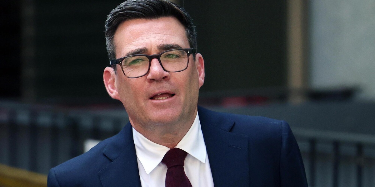 Burnham a Downing Street, 'la sfida è restituire la stabilità al Paese'