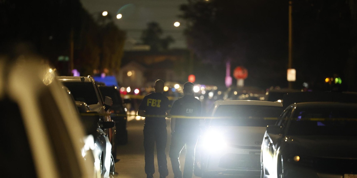 Lancia dispositivo esplosivo contro sede Fbi a Ny, un fermato