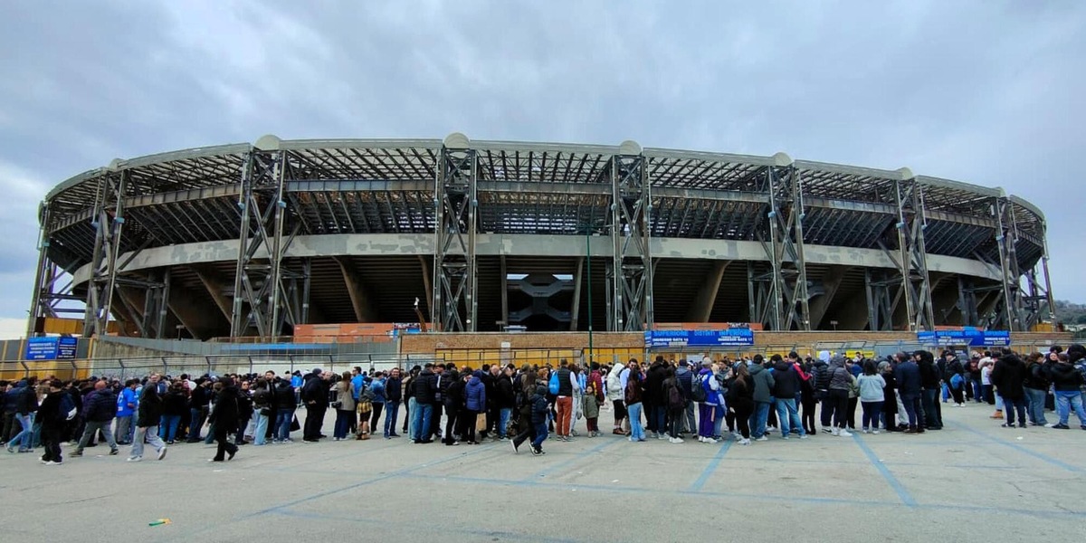 Euro 2032, via libera al progetto per lo stadio Maradona