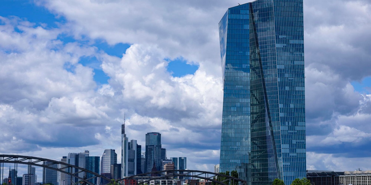 Bce lascia i tassi fermi al 2,25%