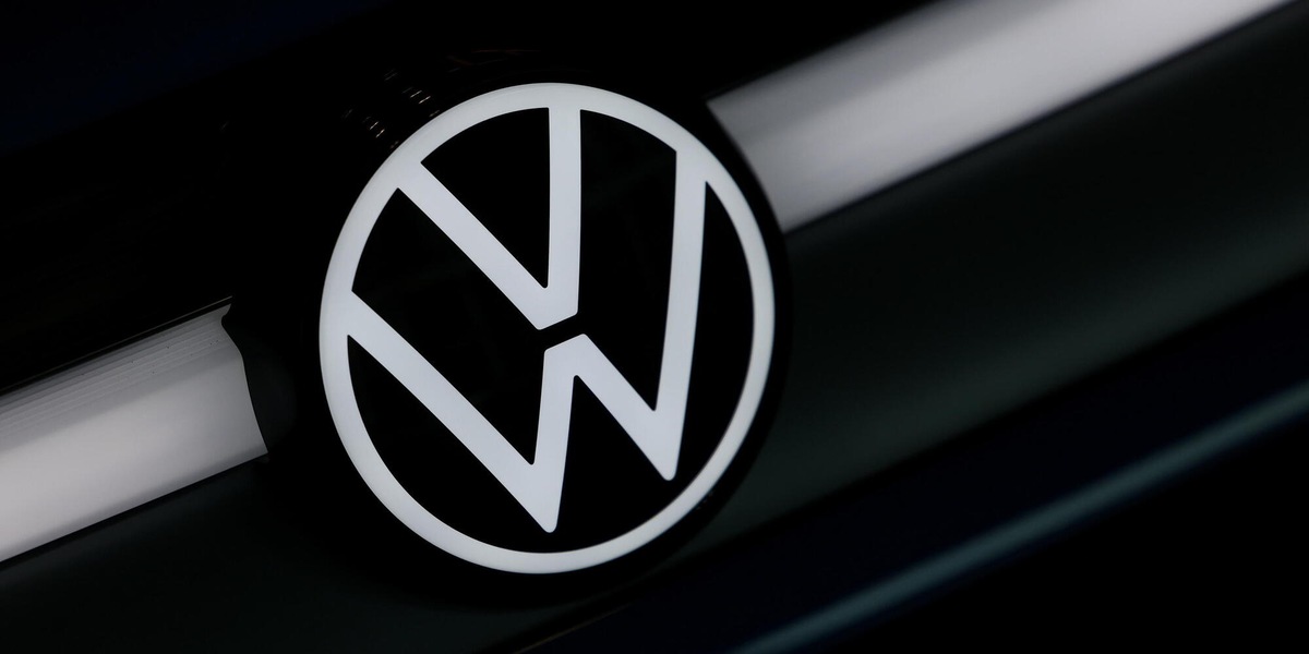 Vw, nel secondo trimestre l'utile crolla di un terzo, a 1,54 miliardi