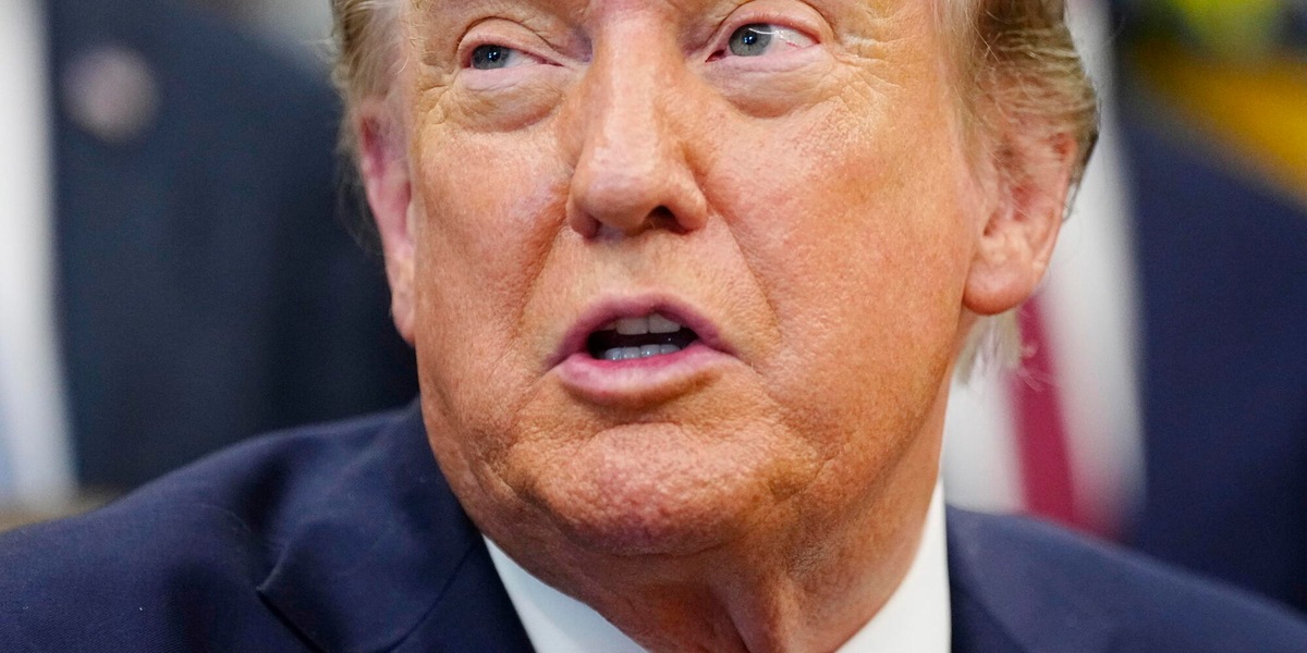 Trump, sospesi i raid all'Iran per dare una chance ma pronto a forte azione