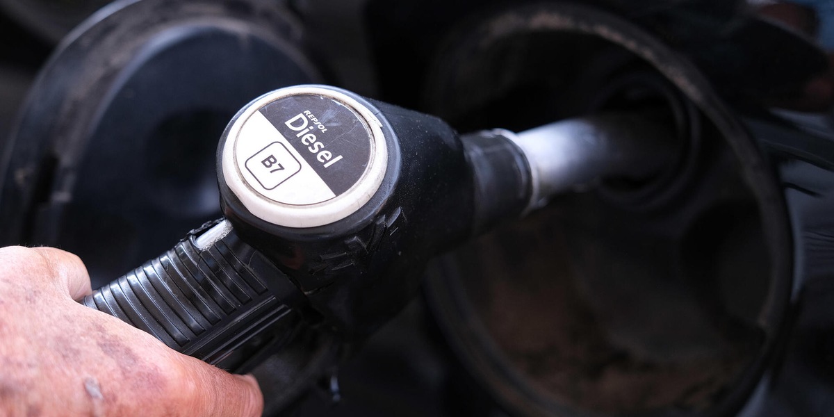 Codacons, sconto accise non applicato alla pompa, gasolio scende solo di 11,3 cent