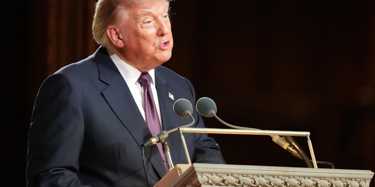 Trump, 'Warsh fantastico, gli piacerebbe vedere tassi più bassi'