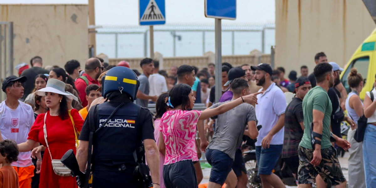 Tajani, 'favorevole alla chiusura di Schengen con la Spagna'