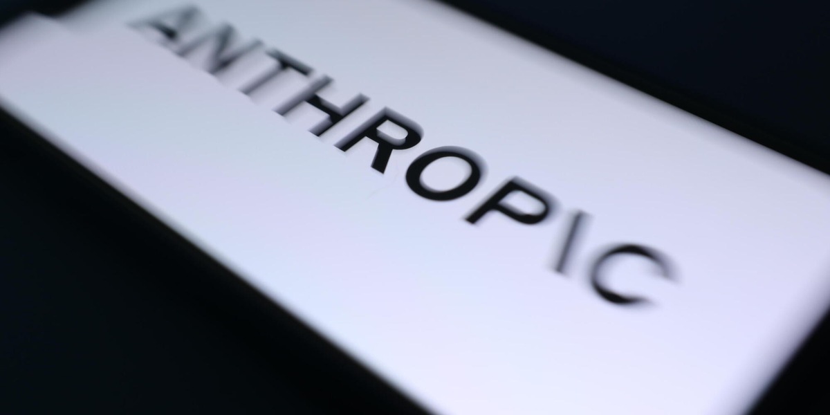 Anthropic, 'accesso non autorizzato' nostra AI al mondo reale nei test
