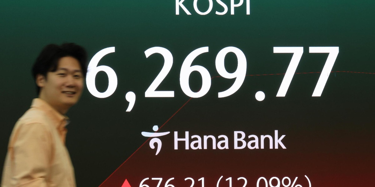 Borsa: vola l'Asia con i tecnologici, a Seul rialzo record del 18%