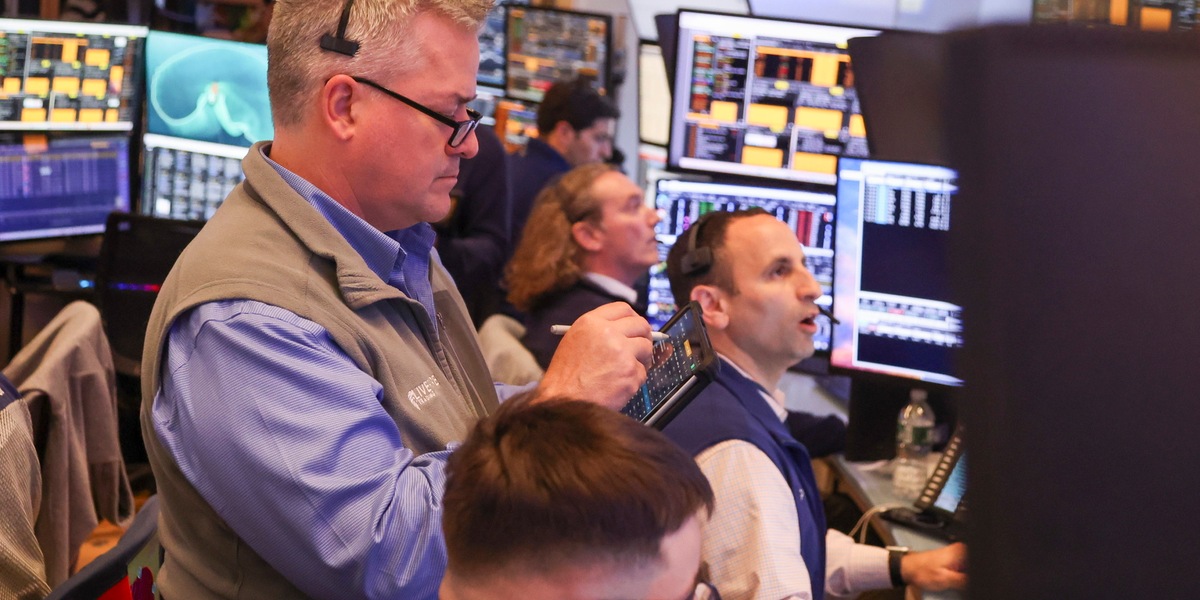 Wall Street apre in rialzo, Dj +0,46%, Nasdaq +0,91%
