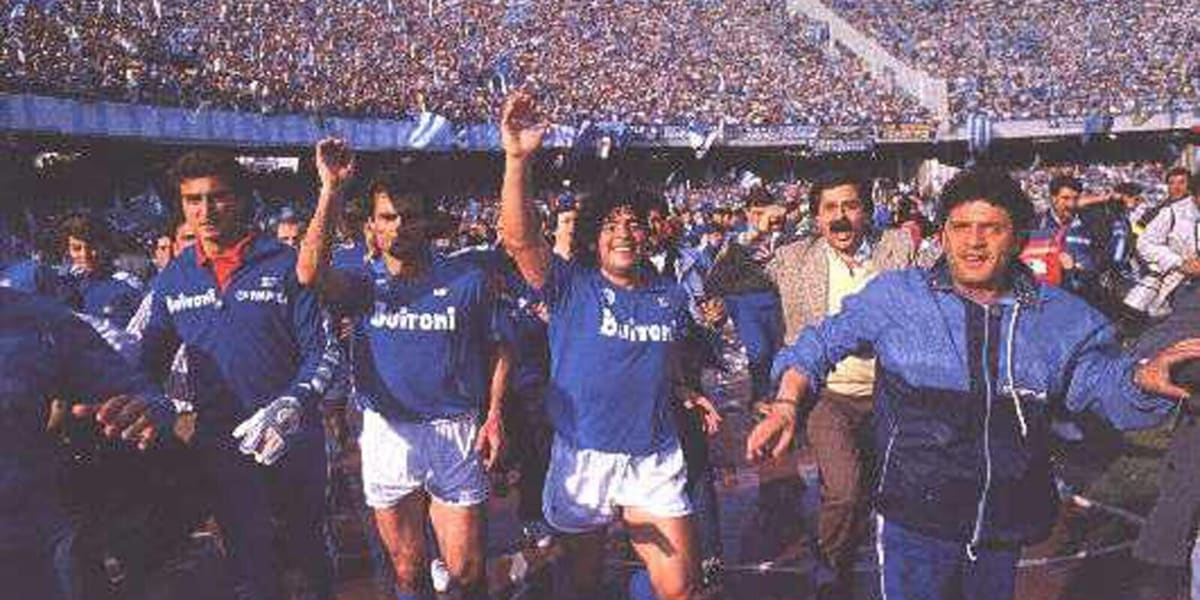 Una vita azzurra, gloria e baldoria