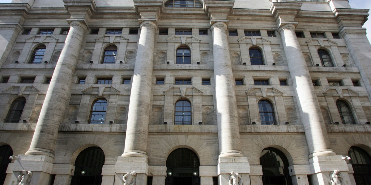Borsa: Milano corre insieme a Parigi e Francoforte, debole Eni con il petrolio