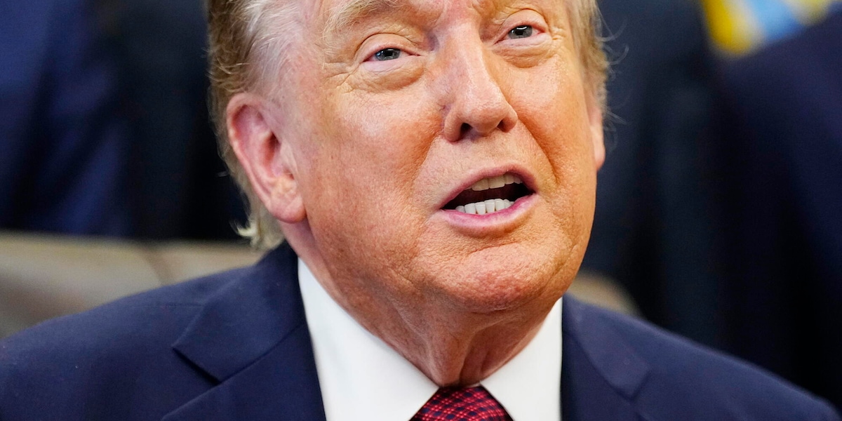 Trump, 'è l'ultima chance per l'Iran di firmare un buon accordo'