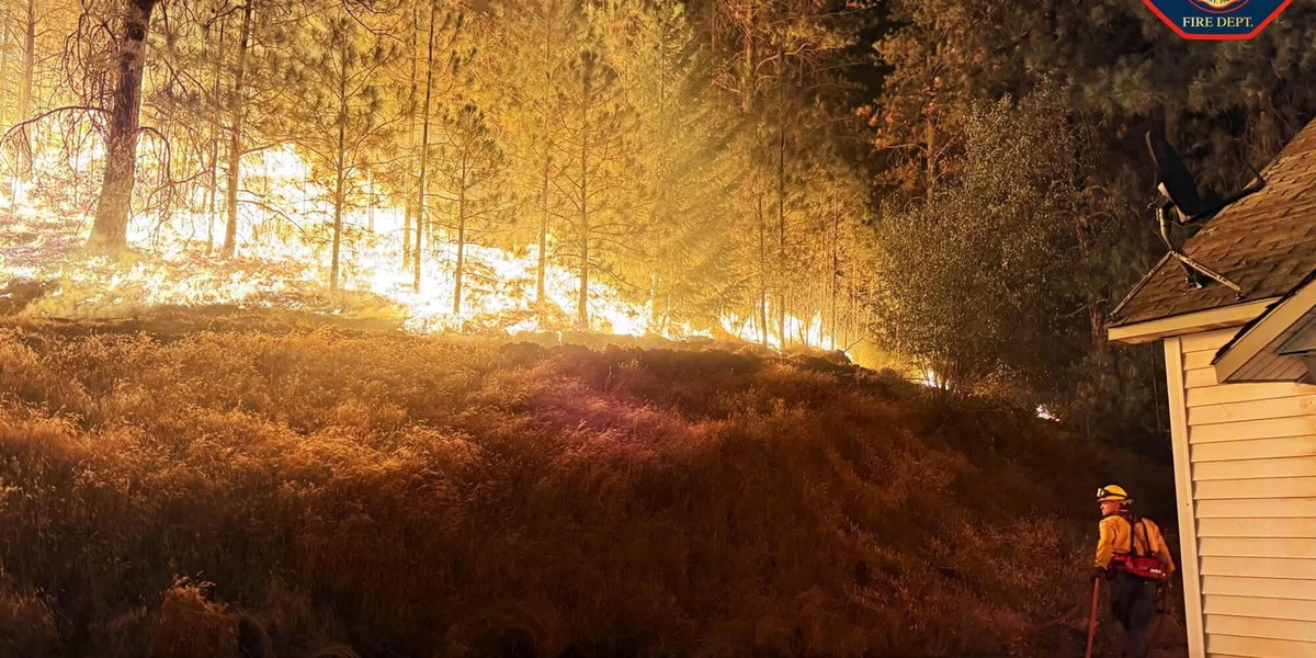 Incendi negli Stati di Washington e Oregon, oltre 65.000 evacuati