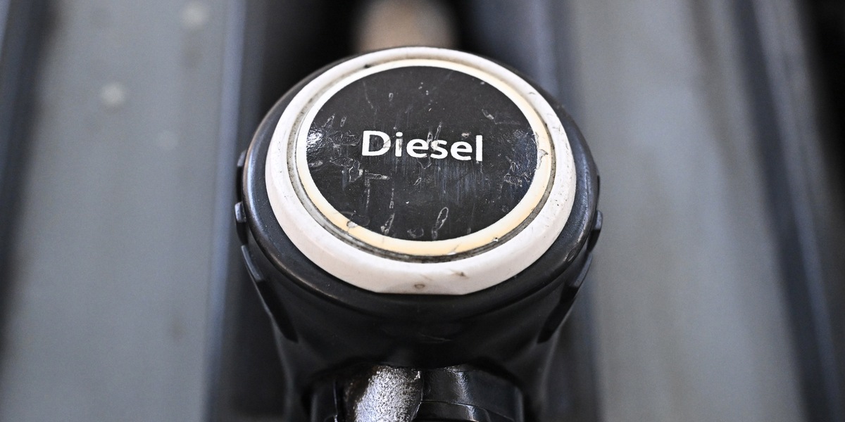 Mimit, il gasolio self risale a 2,1 euro al litro