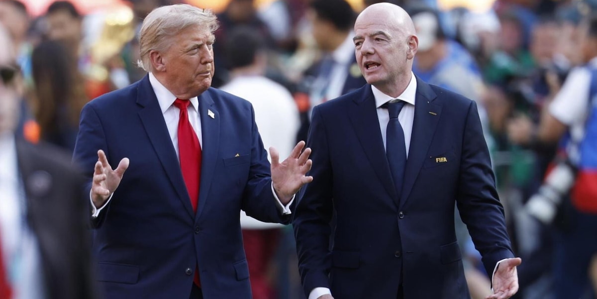 Trump difende Infantino dagli attacchi e avverte: "Sostituirlo sarebbe un errore madornale"