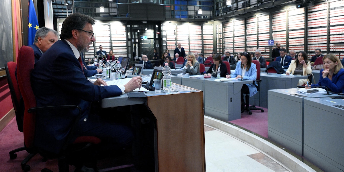 Centrodestra al lavoro su risoluzione clausola salvaguardia, i paletti della Lega