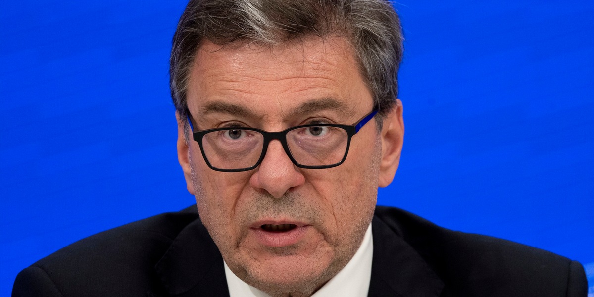 Giorgetti, all'Ue chiederemo il massimo per l'energia, lo 0,9% per la difesa